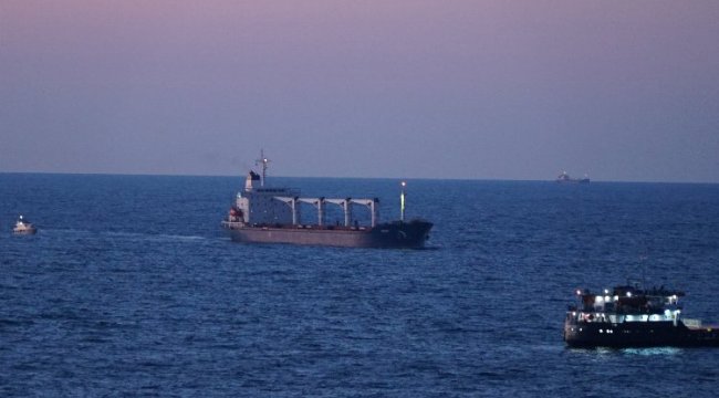 Mısır yüklü ilk gemi Türk sularında!
