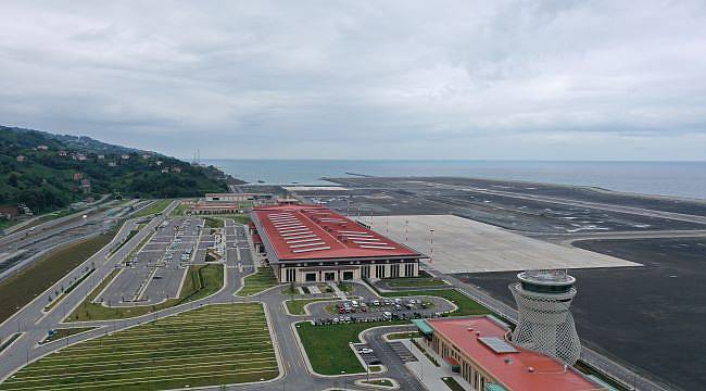 Rize-Artvin Havalimanı&#039;nda 3 ayda 196 bin 826 yolcu trafiği gerçekleşti