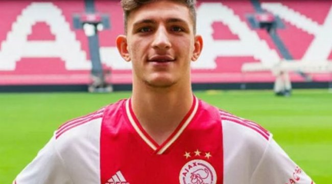 Trabzonspor&#039;un yıldızı resmen Ajax&#039;ta