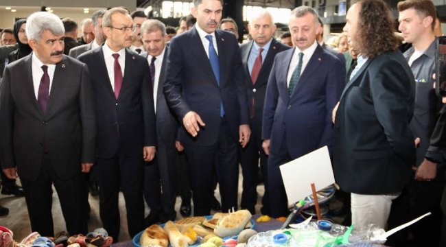 Bakan Kurum&#039;dan &#039;sıfır atık festivali&#039;ne tam not