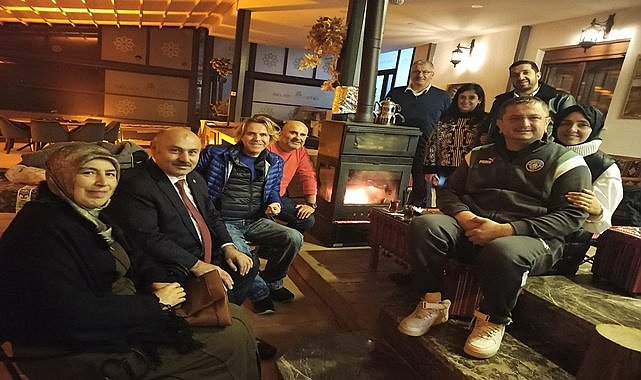 Ordulu sanatçı Soner Arıca yeni şarkısına yaylada klip çekiyor