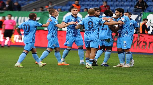 Rizespor Boyabat&#039;ı yenip 4. Tura yükseldi