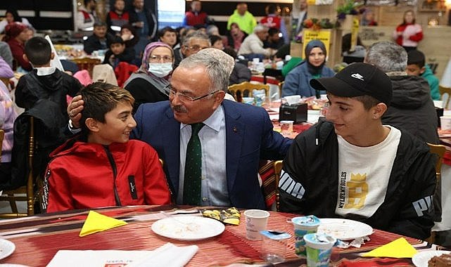 Başkan Güler lösemili çocukları unutmadı