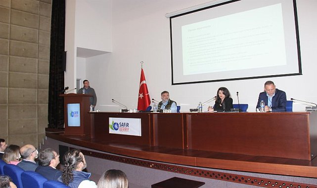 Bursa&#039;da maviyemiş üreticiliği anlatıldı