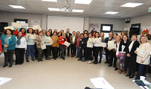 Efes Selçuk'ta kadın girişimciler sertifikalandı