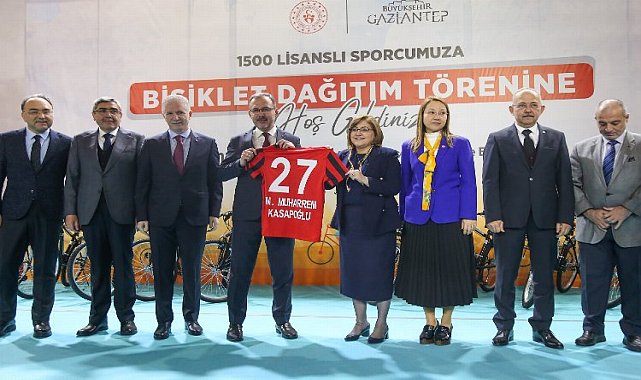 Gaziantep'te bin 500 lisanslı sporcu bisikletlerine kavuştu