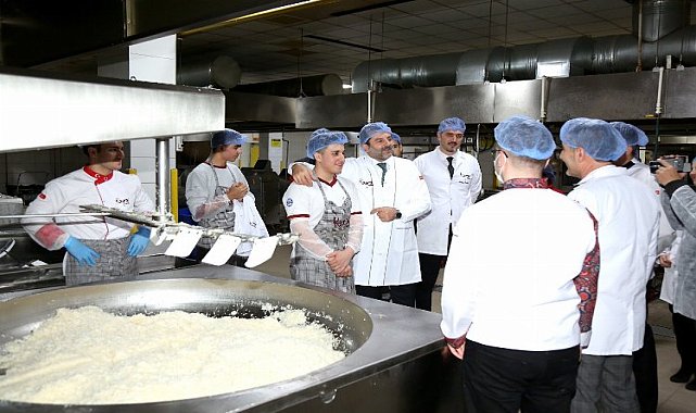 Gençler hayallerini 'staj'la gerçeğe dönüştürüyor