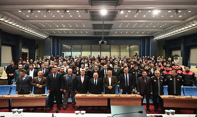 Memduh Büyükkılıç 'yeni kadro'yu ağırladı