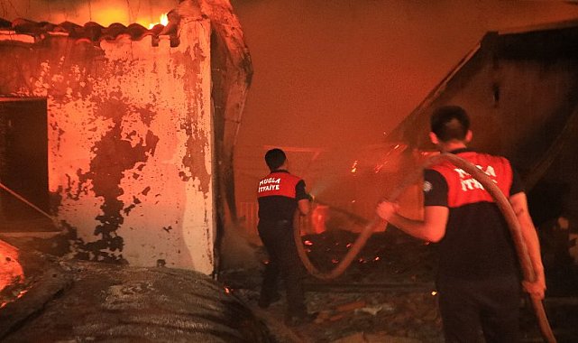 Muğla İtfaiyesi&#039;nden 4 bini aşkın olaya müdahale