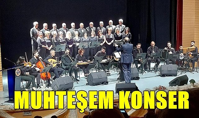 Ordu&#039;da &quot;Şarkılar Bizi Söyler Biz De Şarkıları Söyleriz&quot; konseri