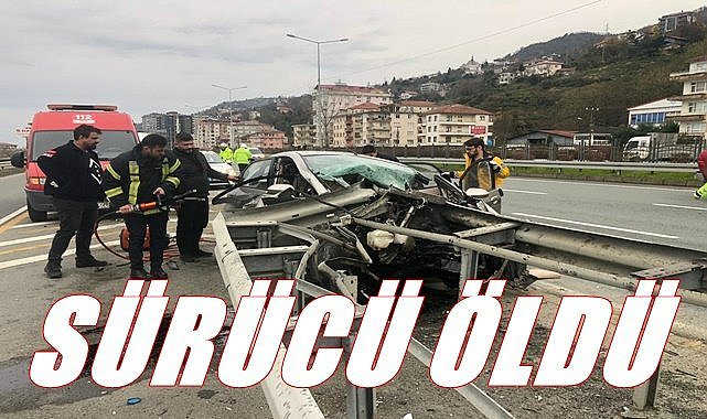 Otomobil refüje çarptı sürücü hayatını kaybetti