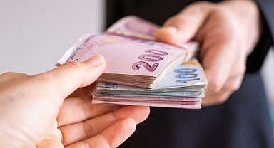 Emeklinin bayram ikramiyesi netleşti