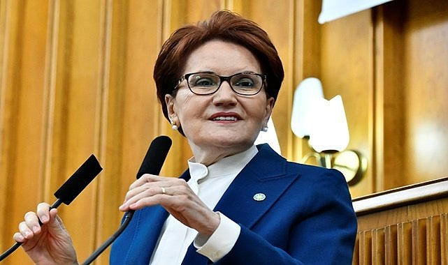 Akşener: El ele, omuz omuza tarih yazmaya geliyoruz