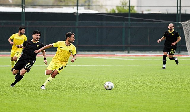 Aliağaspor FK 3. Lig&#039;in kapısını araladı