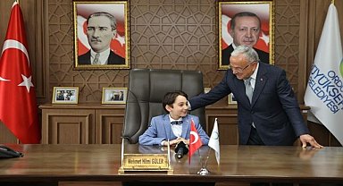 Başkan Güler koltuğunu Karaca'ya devretti