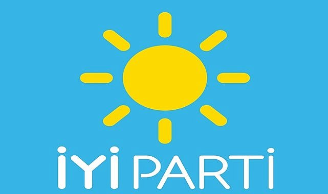 İYİ Parti Milletvekili Aday Listesini YSK&#039;ya sunuyor