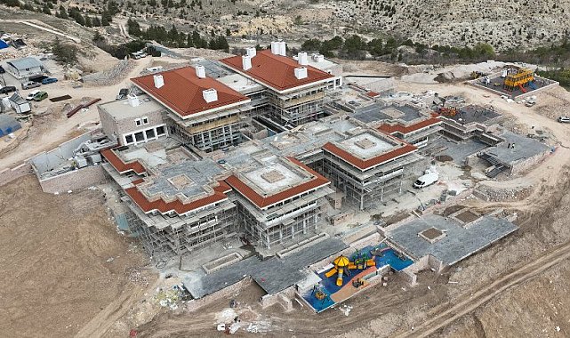 Konya Akyokuş Kasrı'na yakın mercek