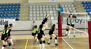 Manisa'nın Sultanları 2. Lig'e yükseldi