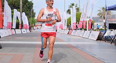 Manisalı atlet Ahmet Bayram Fethiye'de zirvede
