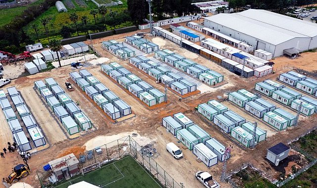 Bursa Büyükşehir Hatay&#039;dan elini çekmedi