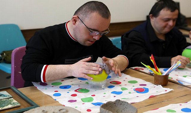 Sapanca&#039;da atıklar sanata dönüştü