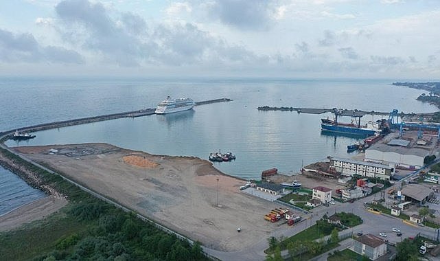 Ünye Limanı&#039;na yüksek tonajlı gemiler de demirleyebilecek