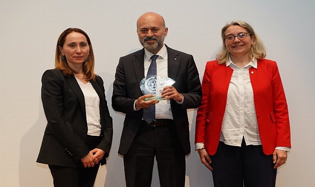 Zirvede &#039;Düşük Karbon Kahramanı&#039; seçildi