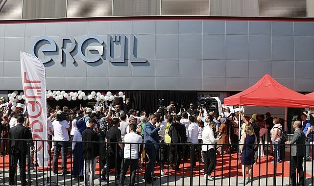 Ergül Mobilya İstanbul'da 5. mağaza birden açtı
