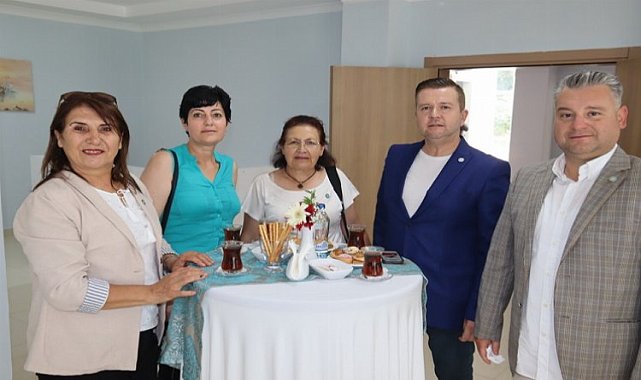 Marmaris'te seçim küskünleri barıştı