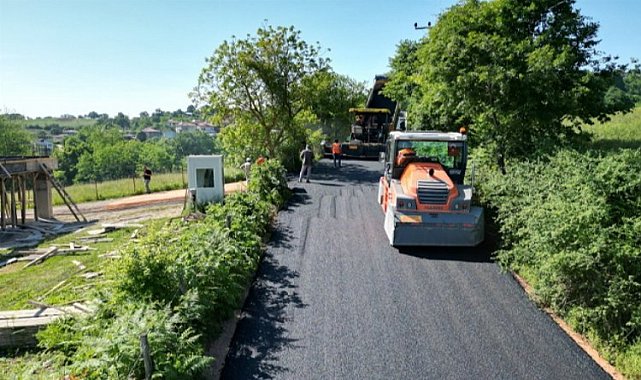 Orhaniye'den İzmit Belediyesi'ne asfalt yol teşekkürü