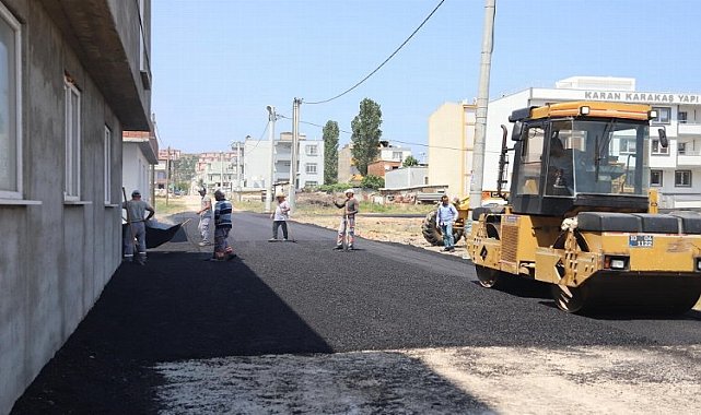 Balıkesir Bandırma&#039;da yollar güzelleşiyor