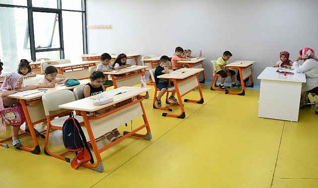 Çayırova'da yaz eğitimleri sürüyor