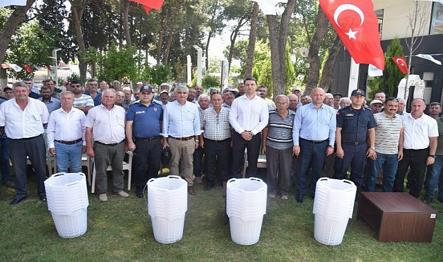 Manisa&#039;da 100 bin sepetin dağıtımı Saruhanlı&#039;da başladı