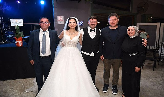 Sivaslı Gül ile Ordulu Murat dünyaevine girdi