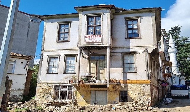 Ordu'da altından dere akan ev satışa çıktı