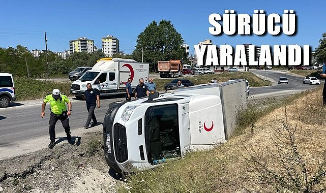 Türk Kızılay'ın Kan Toplama Aracı Kaza Yaptı