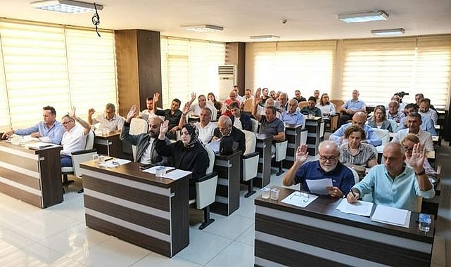 Giresun&#039;da şehir içi dolmuş ve öğrenci servislerine büyük zam