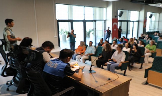 Hatay Büyükşehir&#039;e KADES, UYUMA ve HAYDİ eğitimi