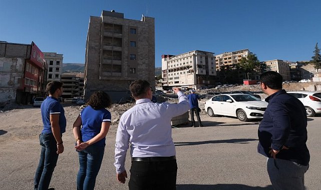 Maysan Mando&#039;dan depremzede esnafa destek