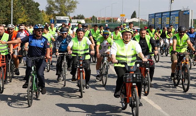 Sakarya &#039;Avrupa Hareketliliği&#039;ne pedal çevirdi