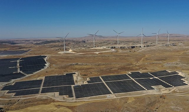 RES ve GES&#039;te ilk hibrit proje Karaman&#039;da tamamlandı