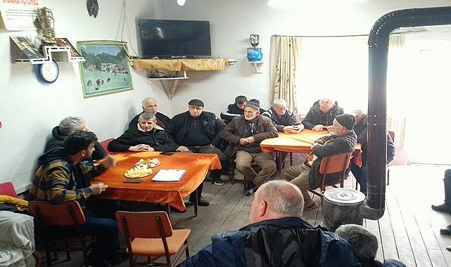 Kahvehanede fındık eğitimi