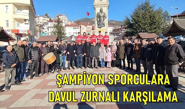 Şampiyon sporcular Mesudiye&#039;de davul zurna ile karşılandı