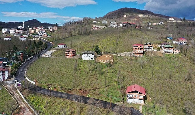 Ordu&#039;nun O ilçesine 5 km sıcak asfalt