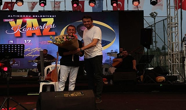 Altınordu&#039;da muhteşem konserler unutulmaz yaz geceleri yaşatıyor