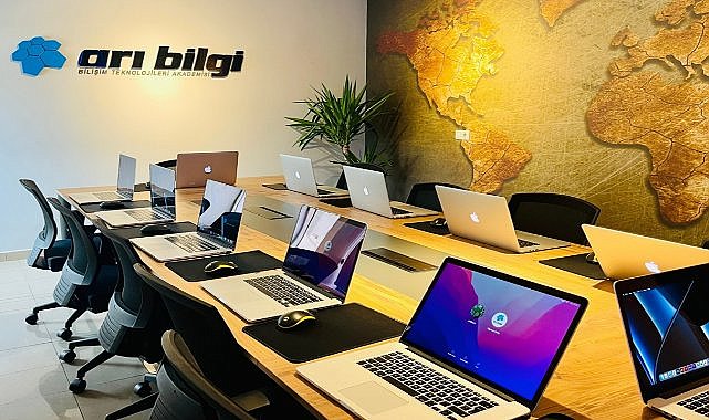 Geleceğin Meslekleri; İlk Sırada Yapay Zeka Var