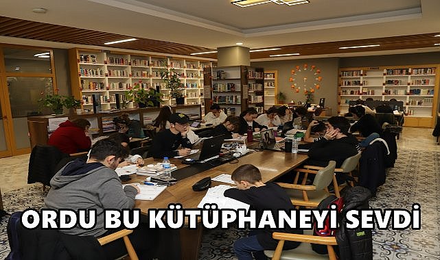 Ulu Cami Halk Kütüphanesi&#039;nde Ücretsiz İnternet ve İkram Var