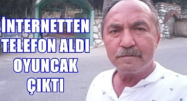 İnternetten Gerçek Telefon Sipariş Etti; Oyuncak Geldi! Parasını Faiziyle Aldı