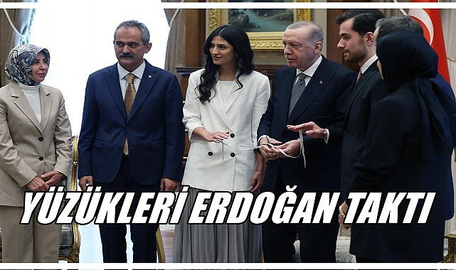 Zeynep  ile Batuhan Nişanlandı, Yüzükleri Cumhurbaşkanı Erdoğan Taktı
