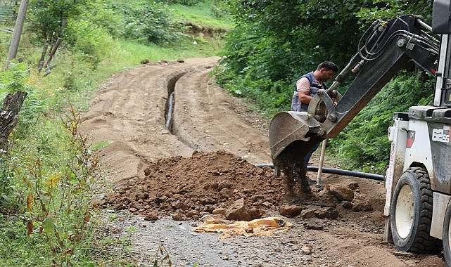 Çaybaşı&#039;nın En Büyük Mahallesi&#039;nin Su Şebekesi Yenilendi